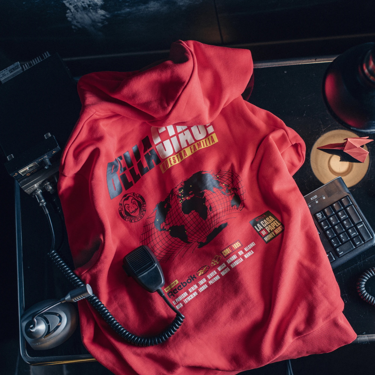 Haus-des-Geldes-Reebok-Sweatshirt