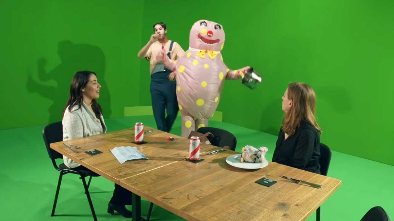 Wie virtuelle Sketch für die BBC-Show „Age of Outrage“ gemacht wurden