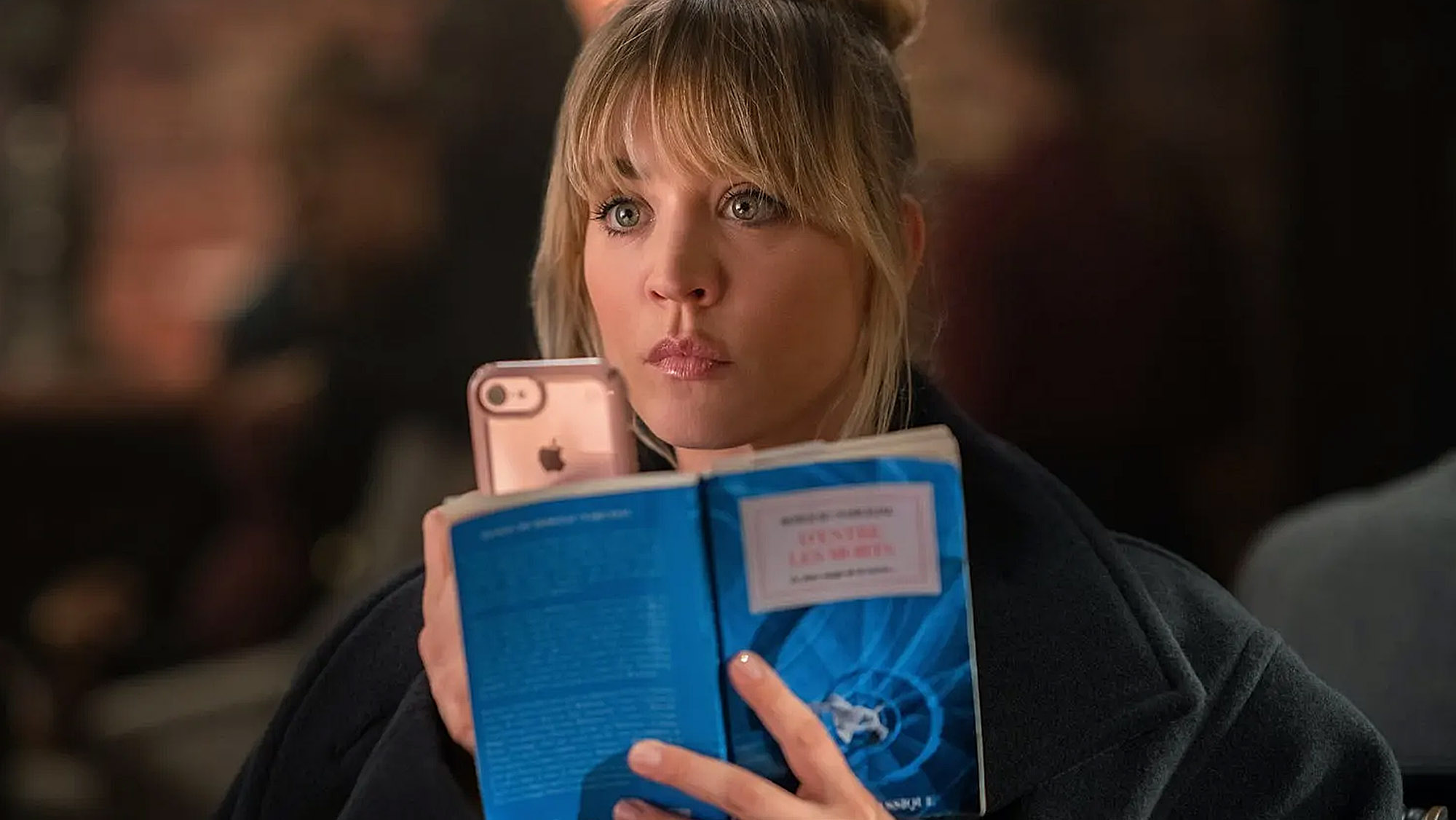 flight-attendant-staffel-2-kaley-cuoco