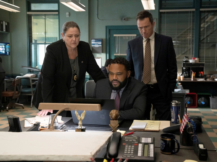 law-and-order-staffel-21-01