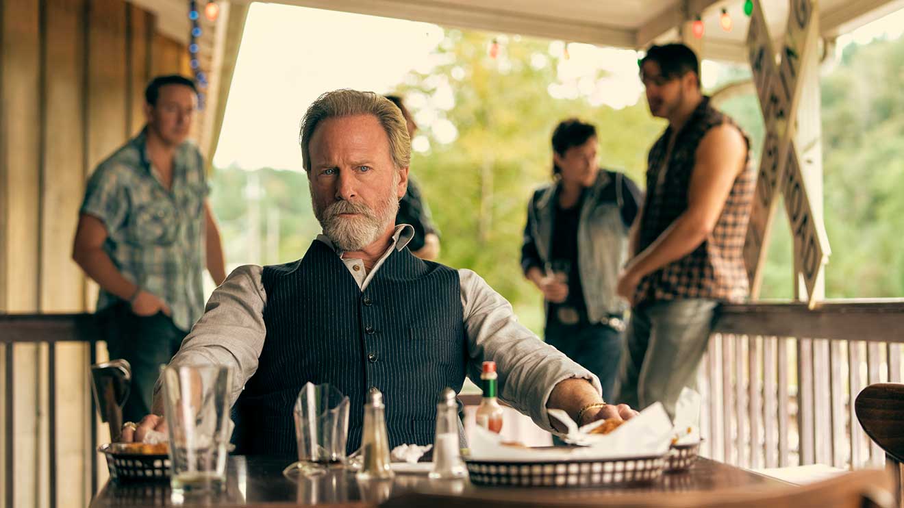 Peripherie-Staffel-1-review-amazon-prime-video-serie-04