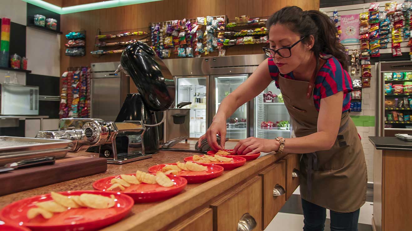 Snack-vs-Chef-Netflix-Show-02