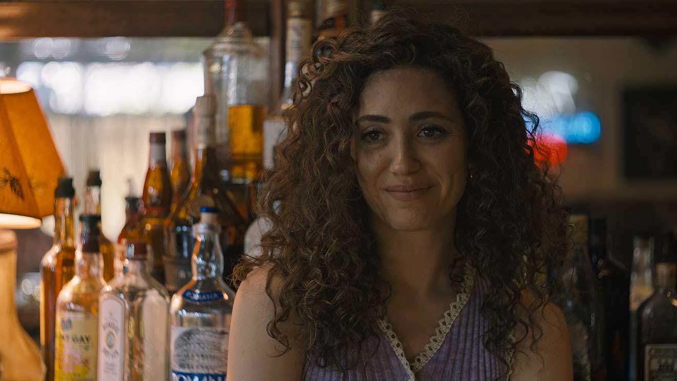 the-crowded-room-trailer-apple-serie_07