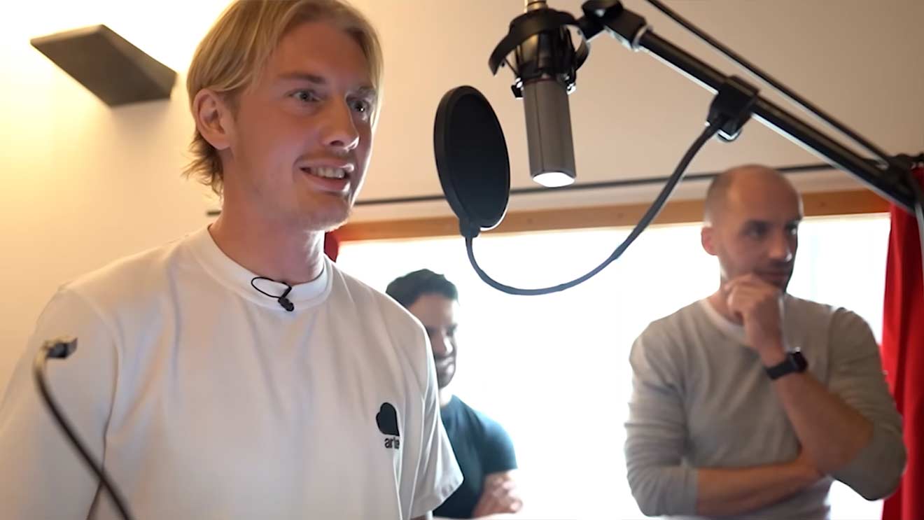 One Piece: Julian Brandt spricht Synchronstimme in Anime-Serie