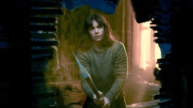 The Woman in the Wall: Trailer zur mysteriösen Miniserie