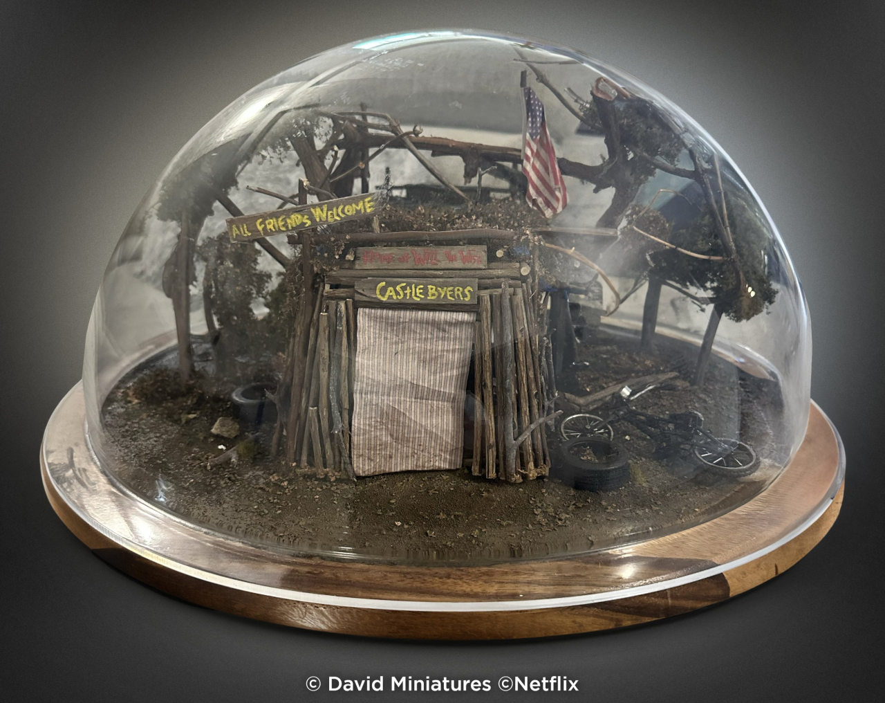 David-Miniature-Stranger-Things-Castle-Byers