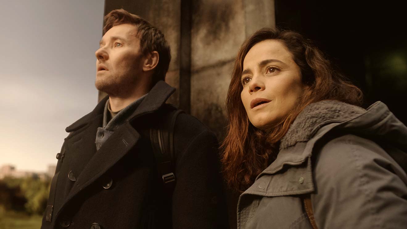 Dark-Matter-Staffel-1-Review_02
