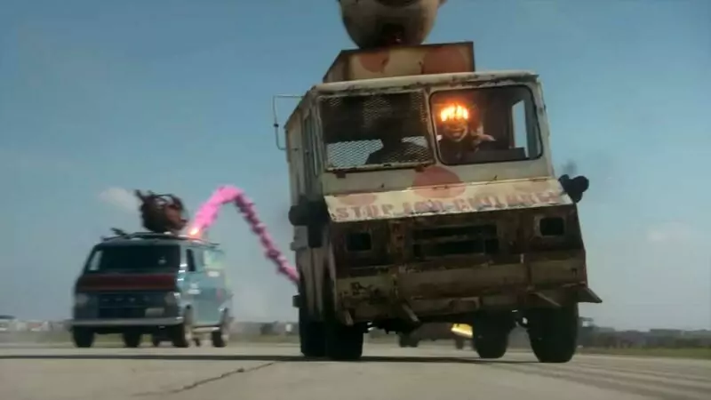 Twisted Metal: Erste Szene aus 2. Staffel